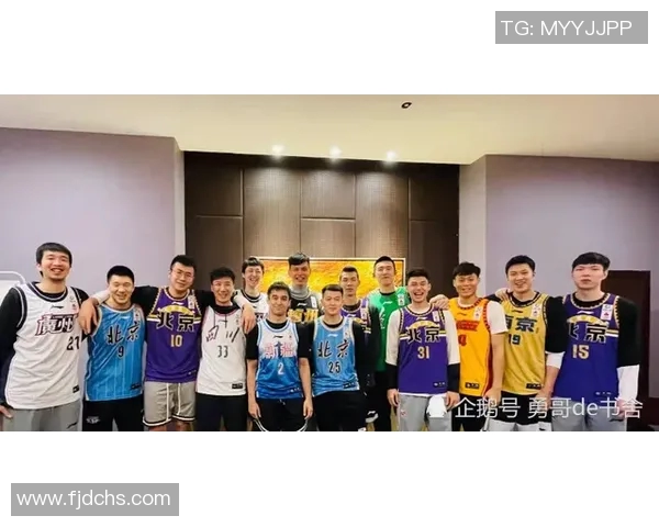 姚明最新动态与近照分享，展现篮球传奇的风采与魅力