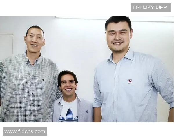 从张伯伦到姚明：篮球巨星的传奇之路与时代变迁