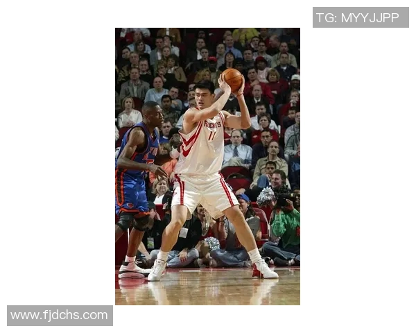 姚明传奇之路：从篮球场到全球偶像的辉煌历程与影响