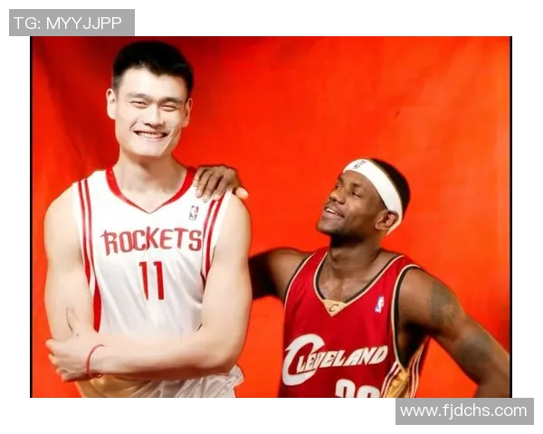 姚明与詹姆斯的跳球对决:篮球传奇的巅峰时刻与精彩瞬间回顾 姚明与詹姆斯的跳球对决:篮球传奇的巅峰时刻与精彩瞬间回顾