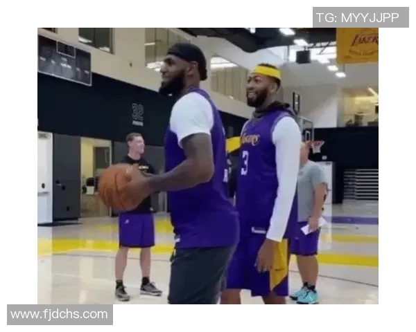 姚明携手新奥尔良篮球团队共创辉煌未来展现中国篮球新风貌