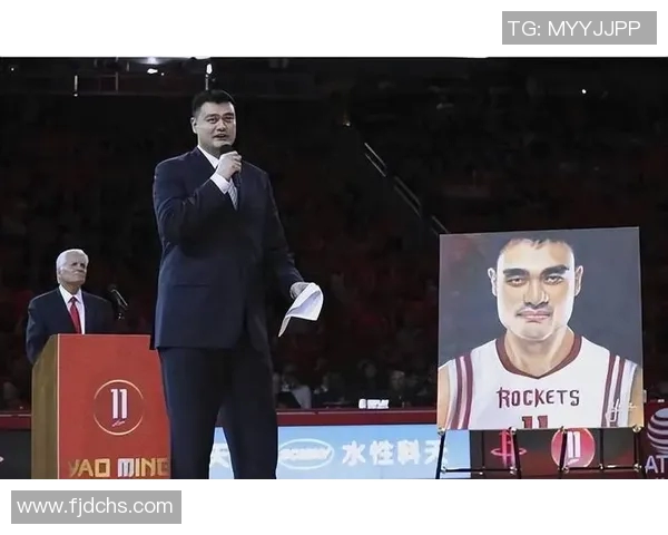 姚明重伤瞬间的坚韧与勇气如何影响了他的职业生涯与篮球精神