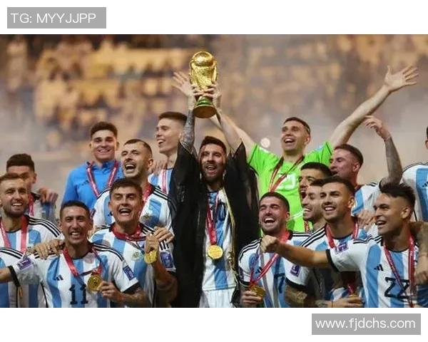 2018年足球盛宴回顾：精彩瞬间与明星球员的辉煌表现